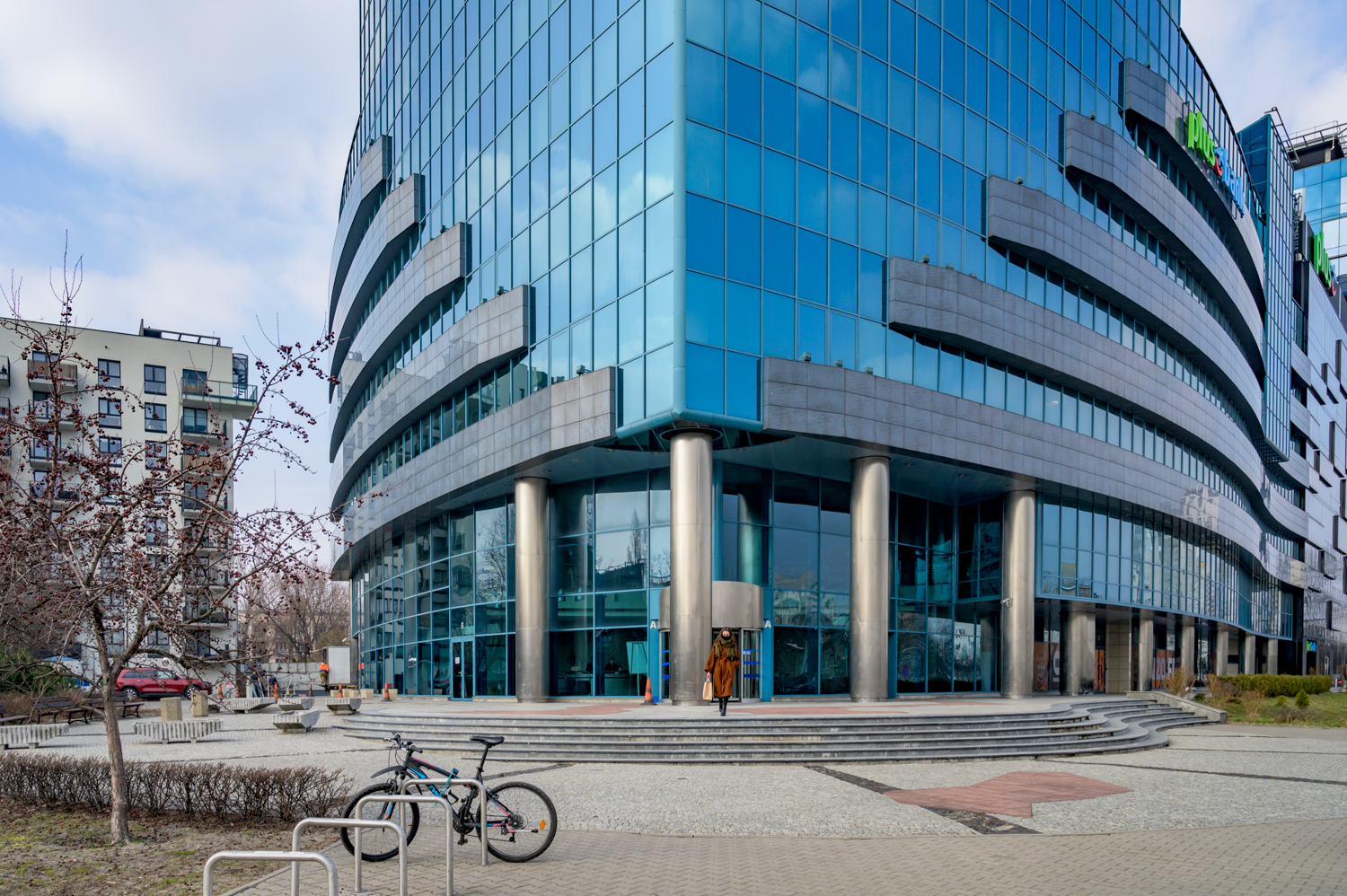 Zdjęcie architektury budynku Blue Point